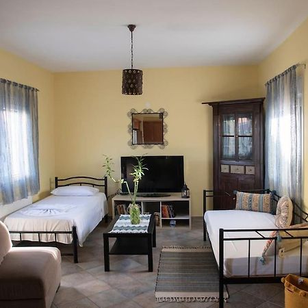 Ferienwohnung Μάνια Pythagóreion Exterior foto