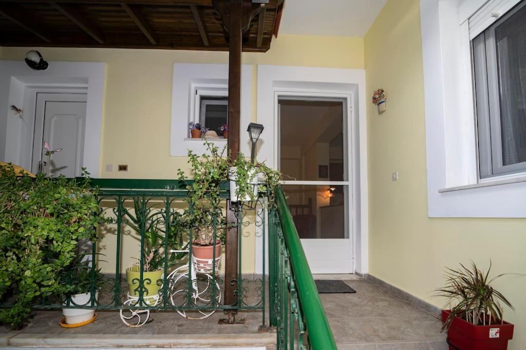 Ferienwohnung Μάνια Pythagóreion Exterior foto